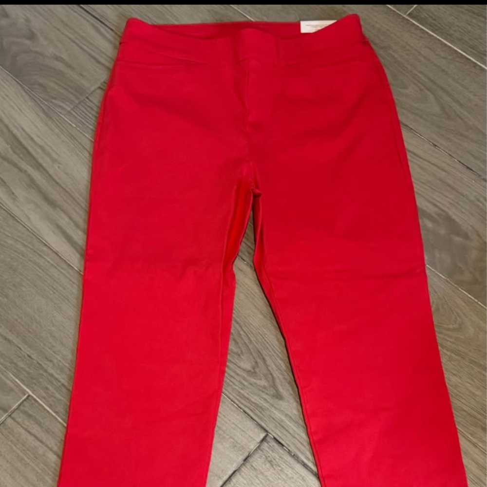 Chico’s NWT Detailed Cropped Pants Watermelon Punch
